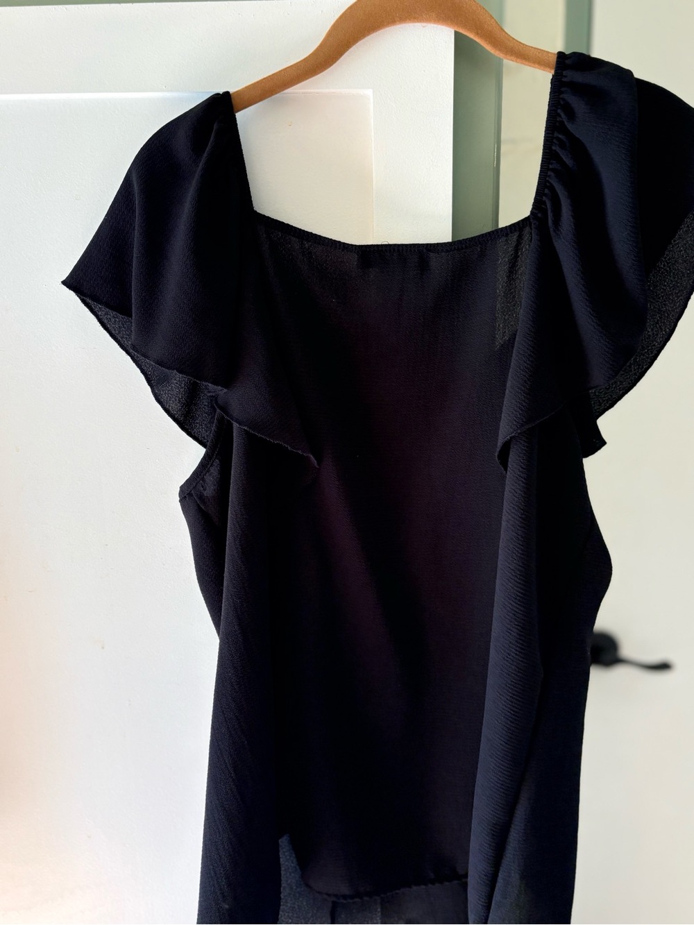 Women's Black Ruffle Sleeve Blouse